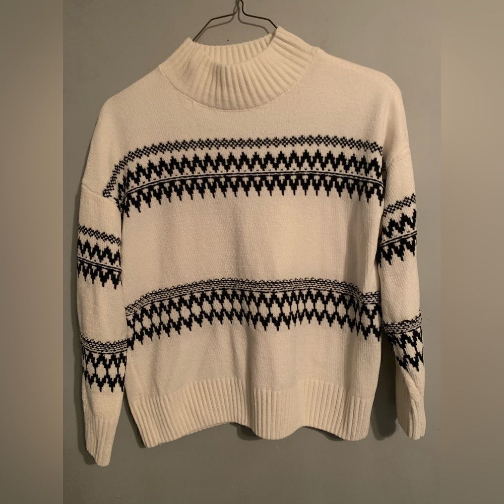 Christian Siriano winter sweater